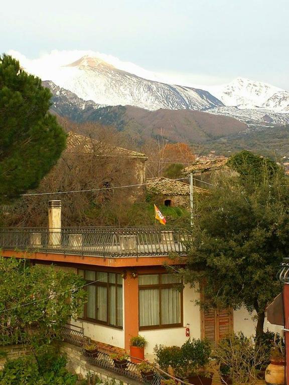 Etna Sweet Home Санта-Венерина Номер фото