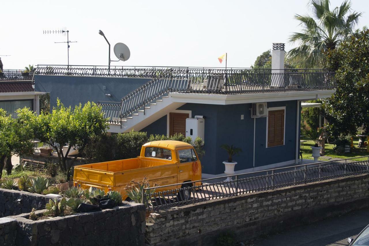 Etna Sweet Home Санта-Венерина Экстерьер фото